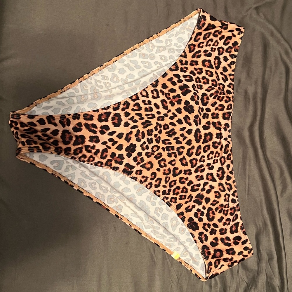 Summersalt High Leg Mid Rise Leopard Bikini Bottom - 22